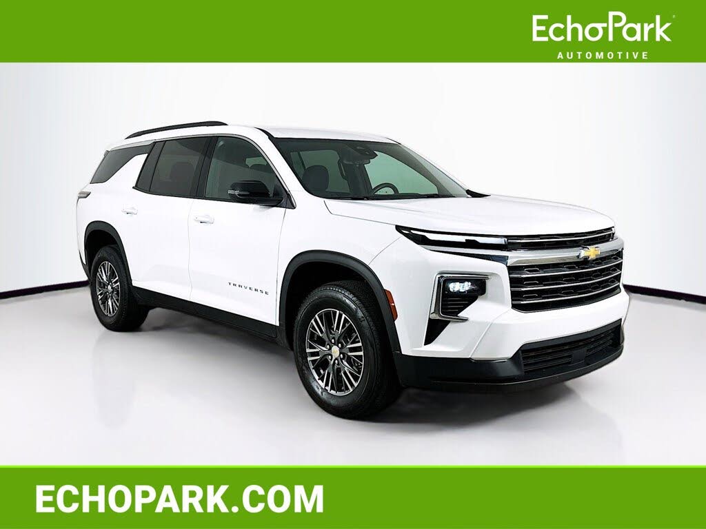 2025 Chevrolet Traverse LT FWD