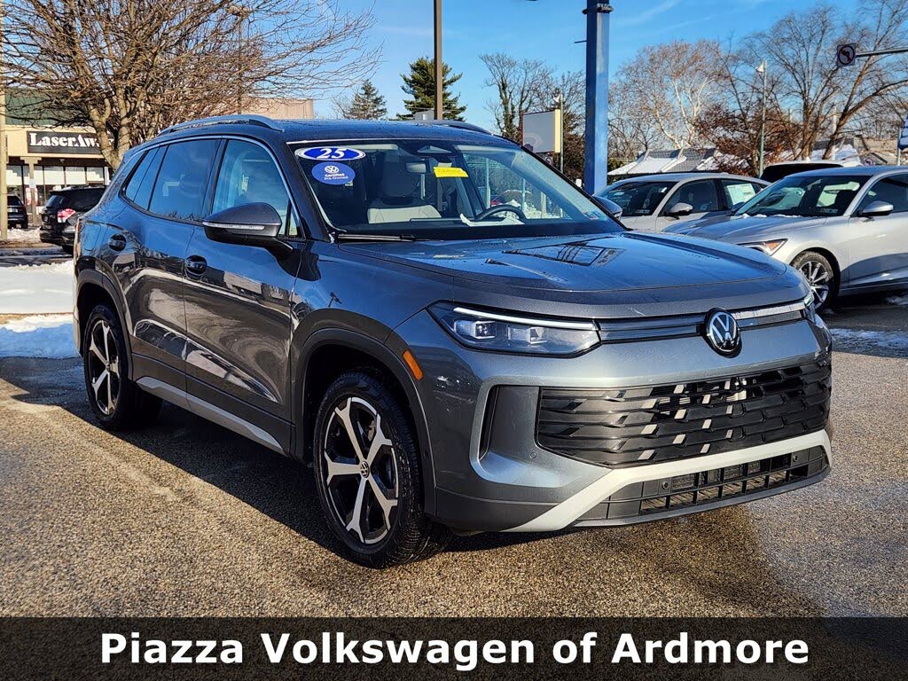 2025 Volkswagen Tiguan SE 4Motion