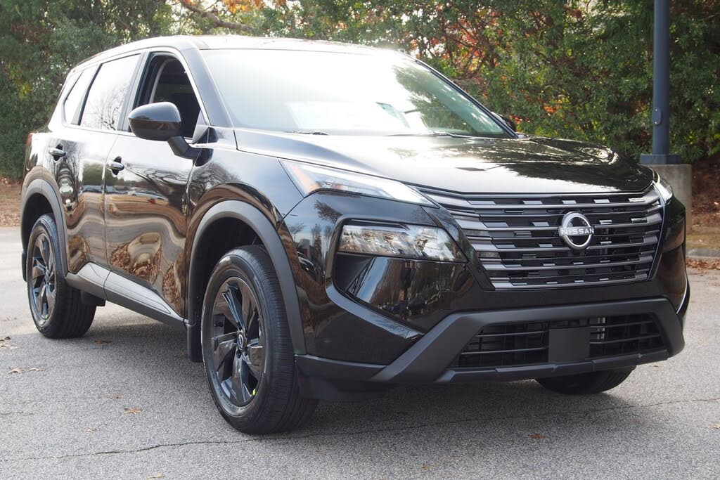 2026 Nissan Rogue SV FWD