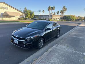 Kia Forte LXS FWD