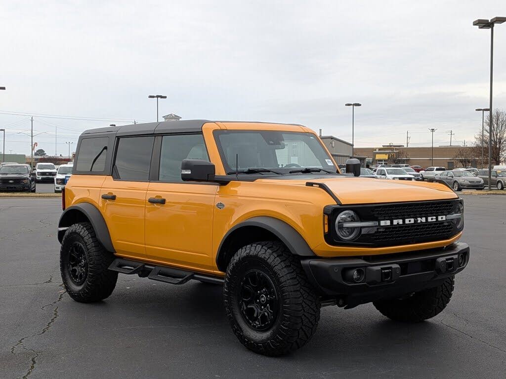 2022 Ford Bronco Wildtrak Advanced 4-Door 4WD