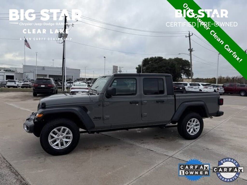 2023 Jeep Gladiator Sport S Crew Cab 4WD