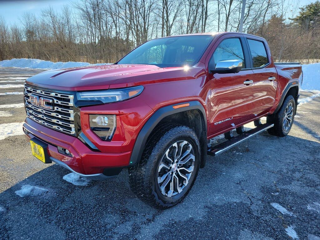 2025 GMC Canyon Denali Crew Cab 4WD