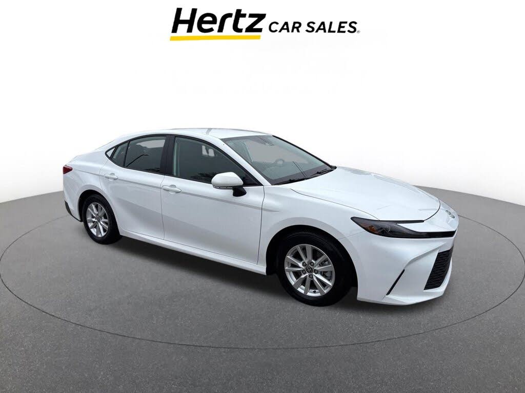 2025 Toyota Camry LE FWD