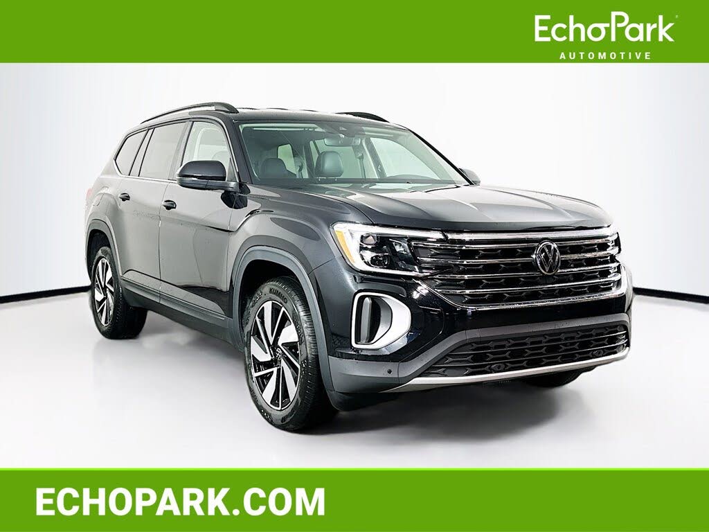 2025 Volkswagen Atlas SE FWD with Technology