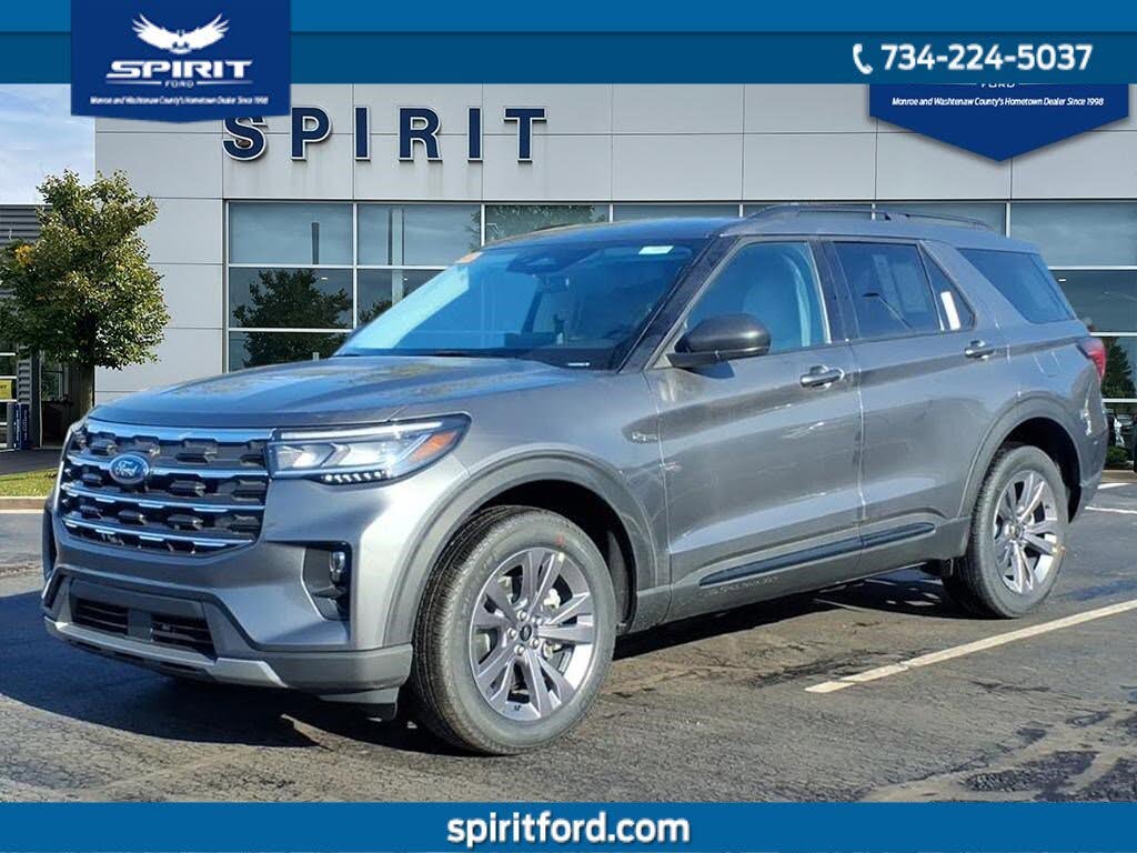 2026 Ford Explorer Active AWD