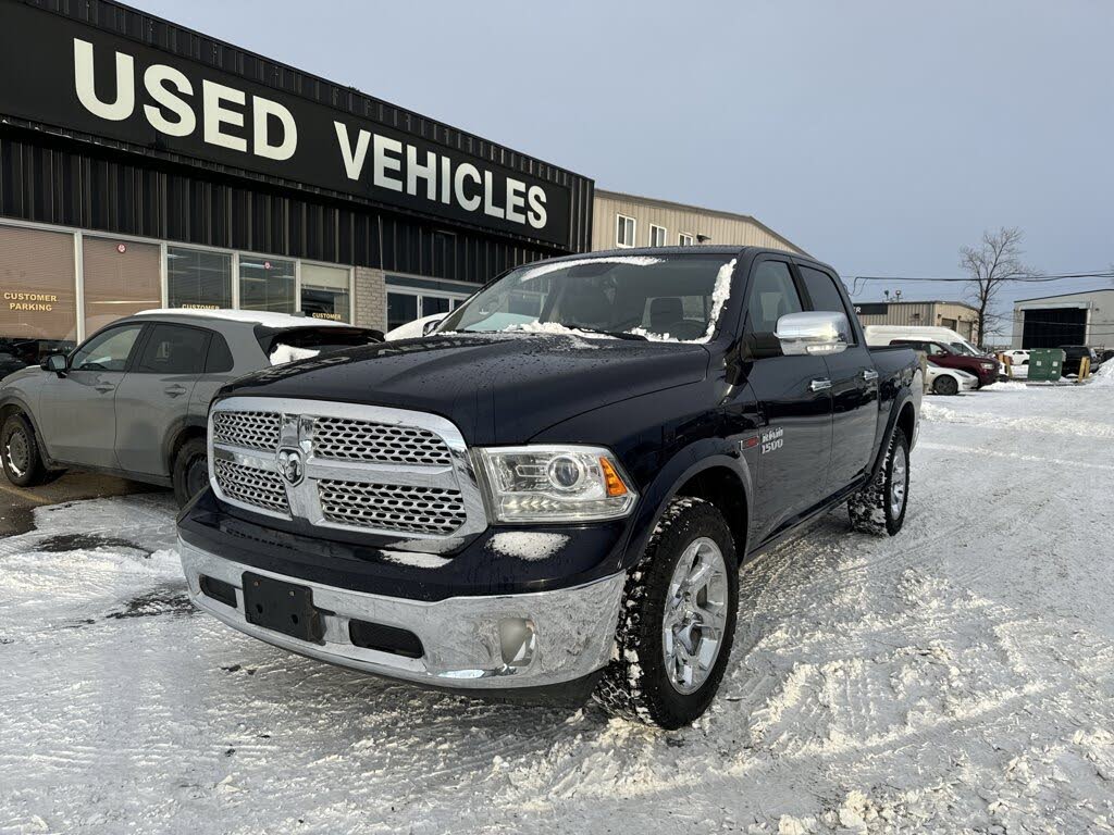 2016 RAM 1500 Laramie Crew Cab 4WD
