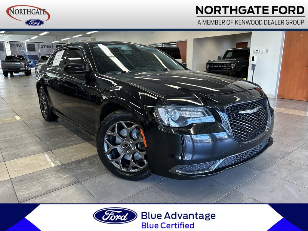 2018 Chrysler 300 Touring AWD