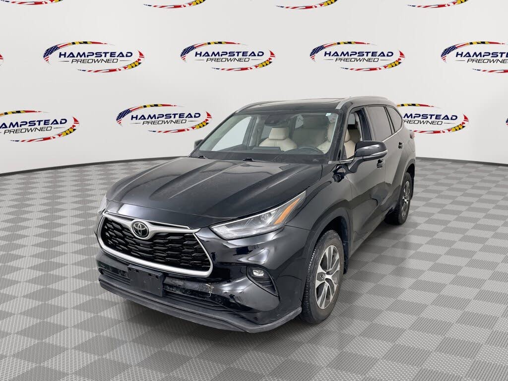 2022 Toyota Highlander XLE AWD