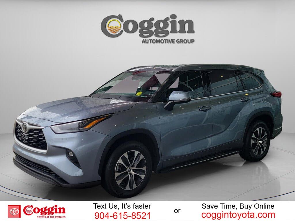 2022 Toyota Highlander XLE FWD