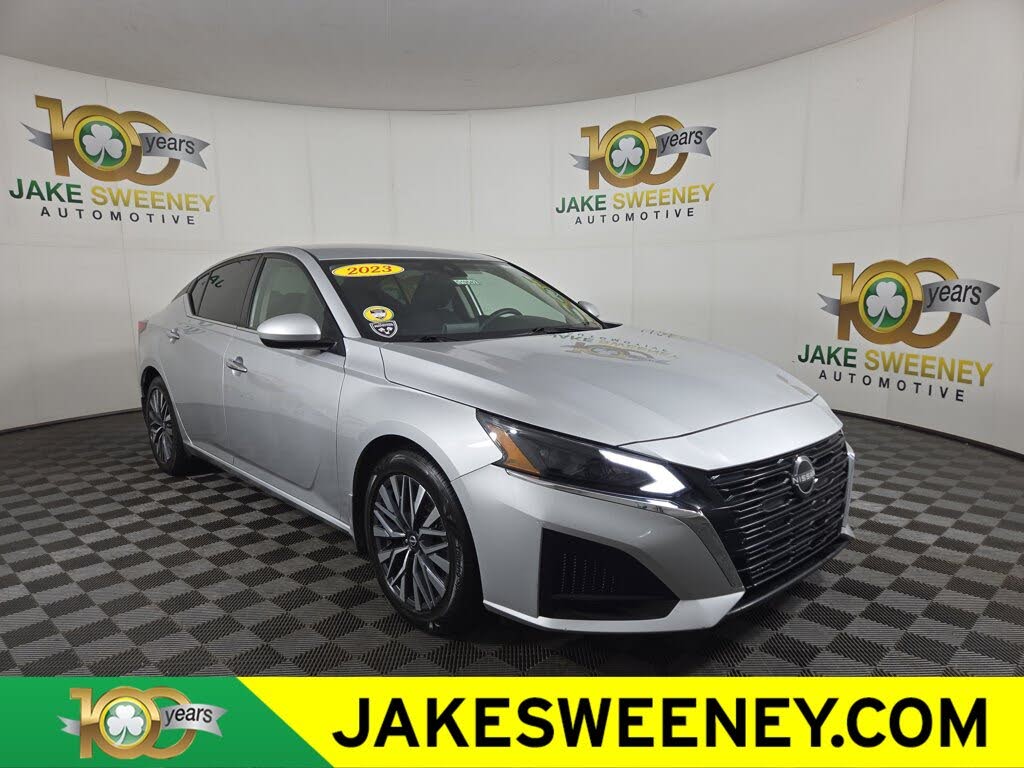 2023 Nissan Altima 2.5 SV FWD