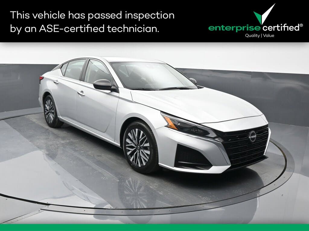 2024 Nissan Altima 2.5 SV FWD