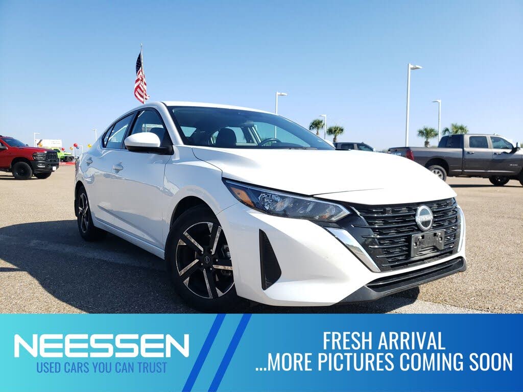 2024 Nissan Sentra SV FWD