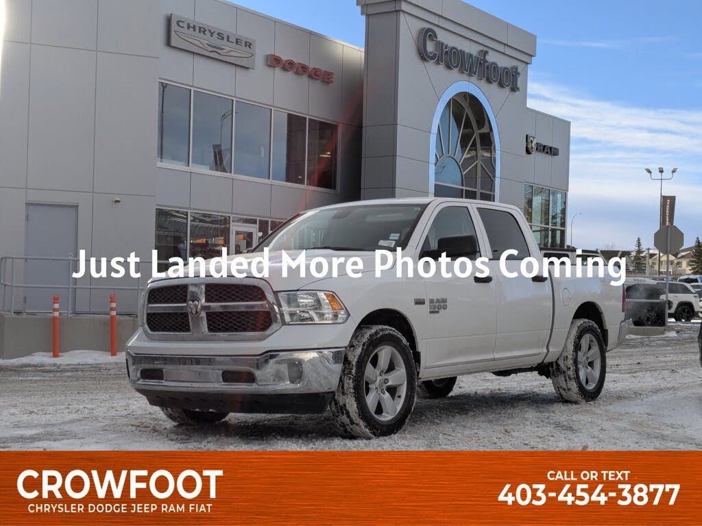 RAM 1500 Classic Tradesman Crew Cab 4WD 2024