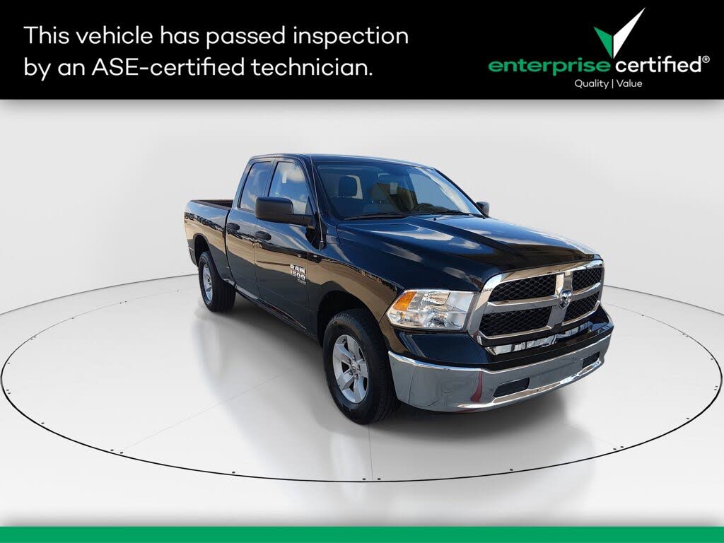 2024 RAM 1500 Classic SLT Quad Cab 4WD