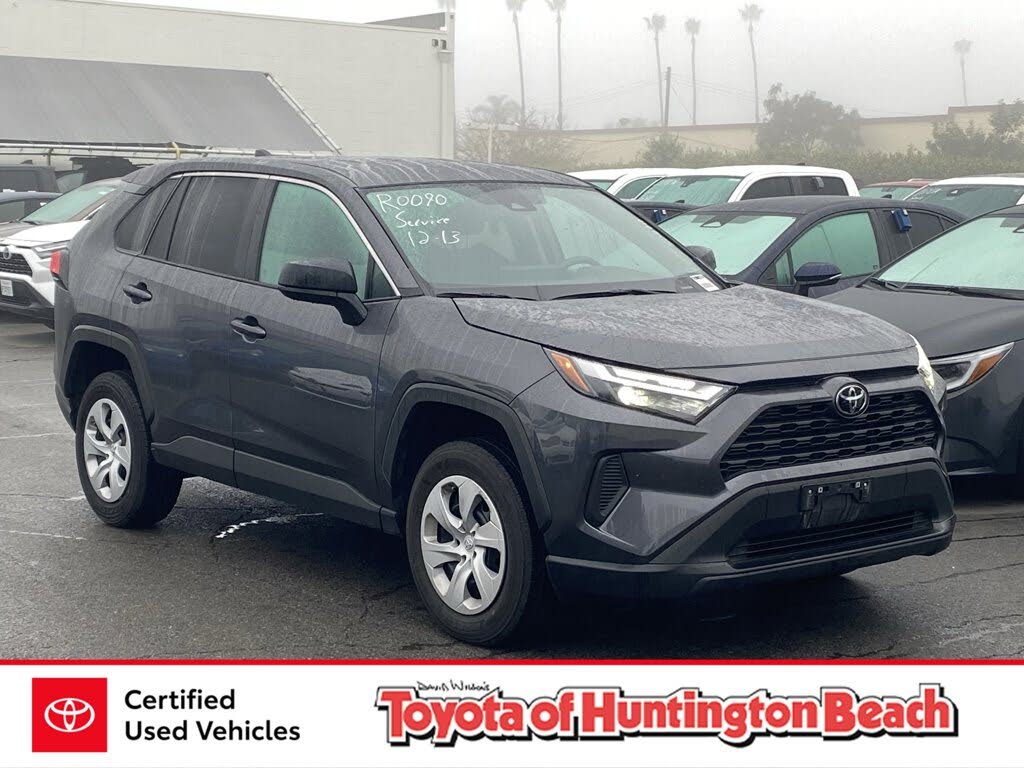 2024 Toyota RAV4 LE AWD
