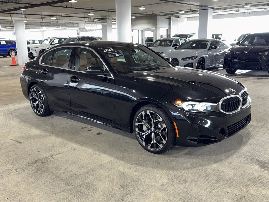 2025 BMW 3 Series 330i RWD