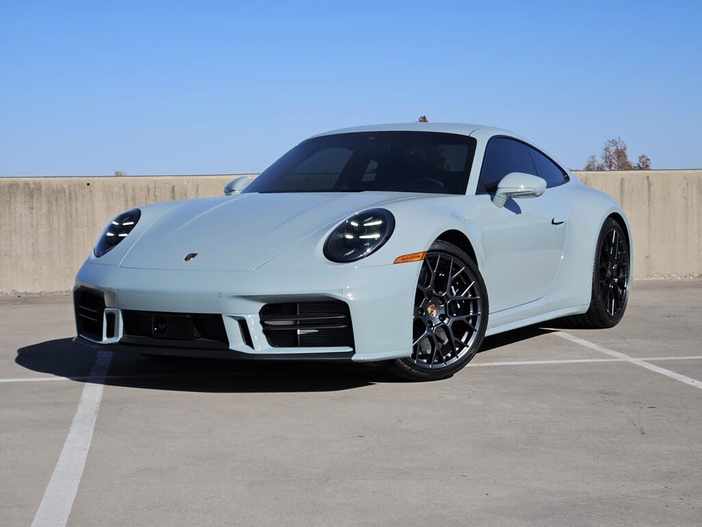 2025 Porsche 911 Carrera S Coupe RWD