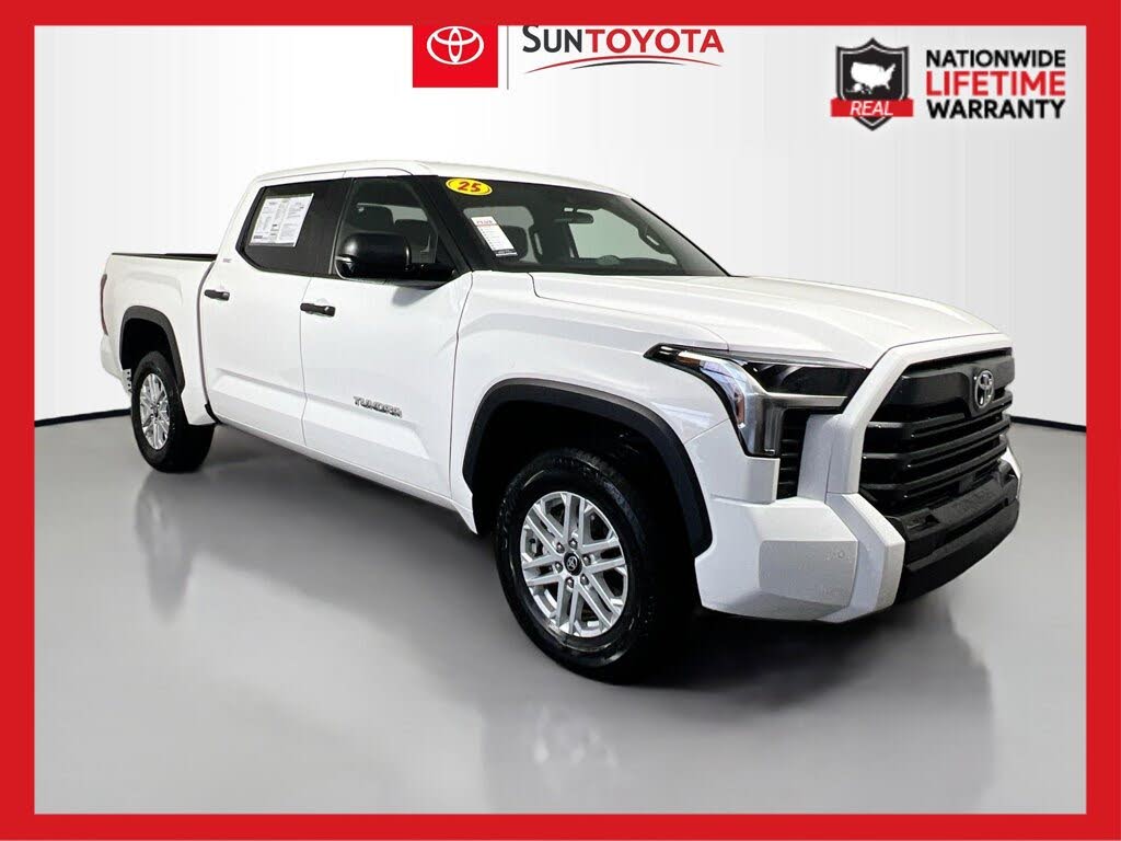 2025 Toyota Tundra SR5 CrewMax Cab 4WD