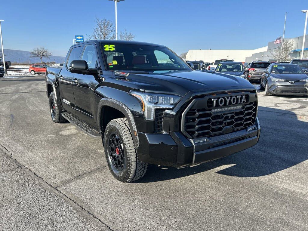 2025 Toyota Tundra Hybrid TRD Pro HV CrewMax Cab 4WD