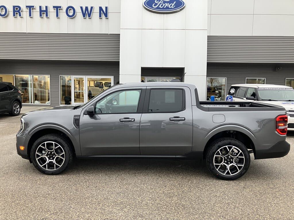 2026 Ford Maverick Lariat SuperCrew AWD