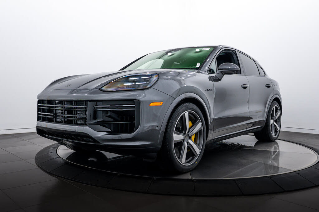 2026 Porsche Cayenne Coupe AWD