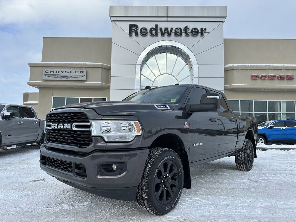 2024 RAM 3500 Big Horn Crew Cab 4WD