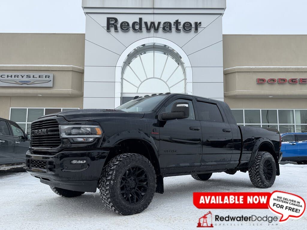 RAM 3500 Laramie Mega Cab 4WD 2024