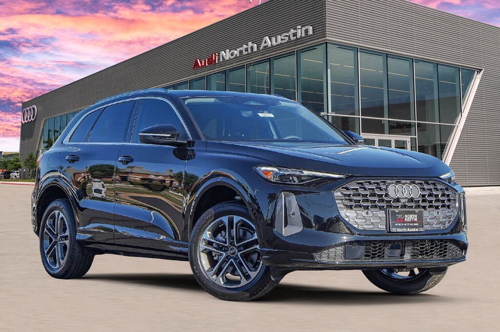 2025 Audi Q5 quattro Premium Plus 40 TFSI