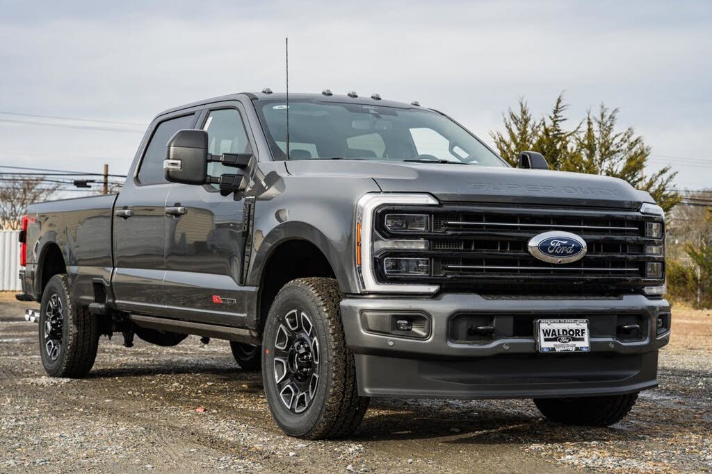 2026 Ford F-350 Super Duty Platinum Crew Cab 4WD