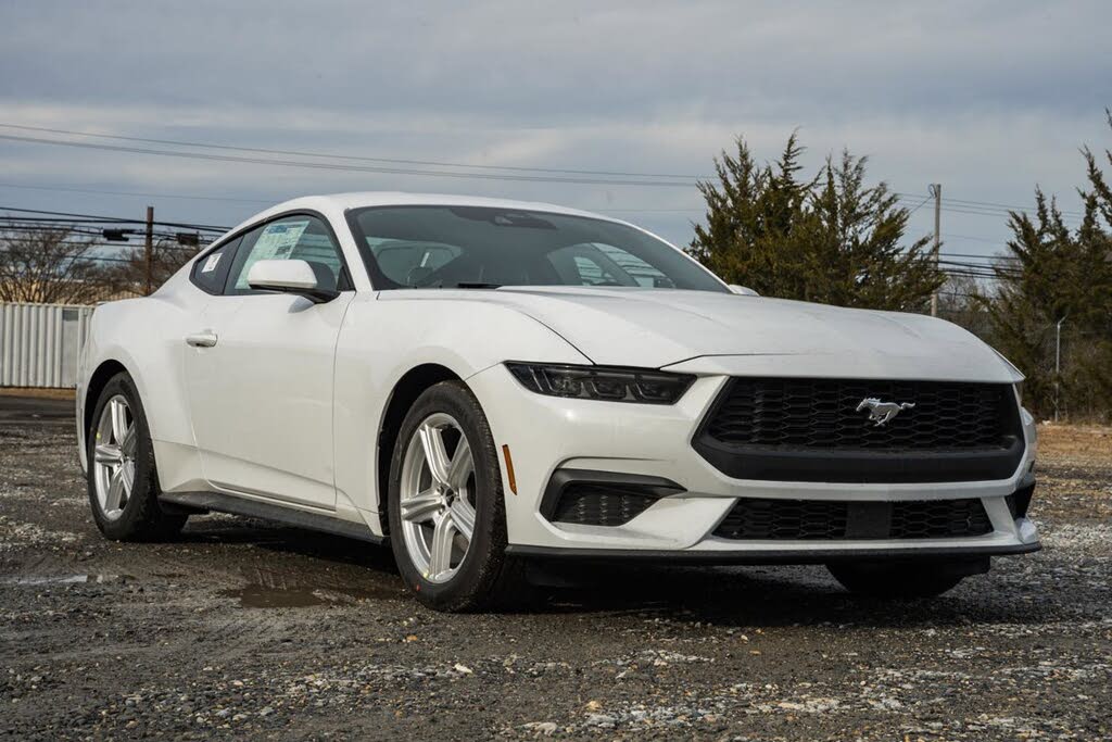 2026 Ford Mustang EcoBoost Premium Fastback RWD