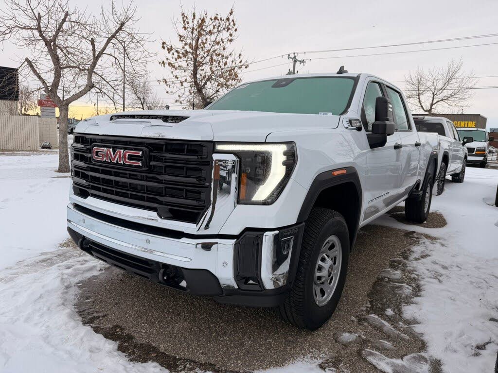 2026 GMC Sierra 2500HD Pro Crew Cab 4WD