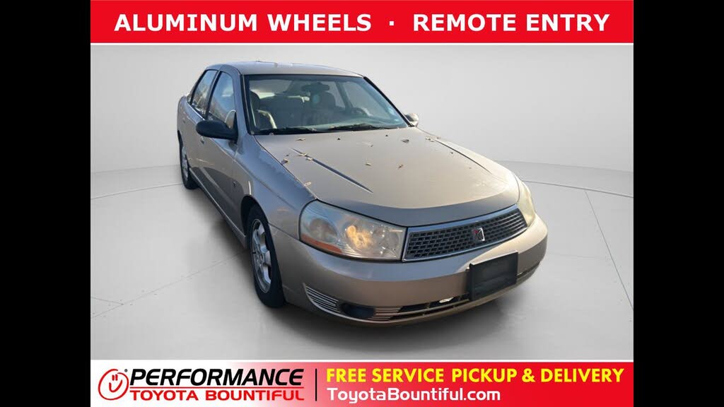 2004 Saturn L300 2 Sedan