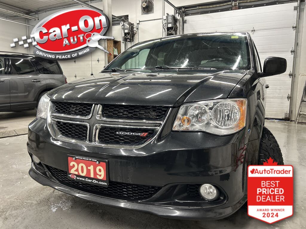 2019 Dodge Grand Caravan SXT 35th Anniversary Edition FWD