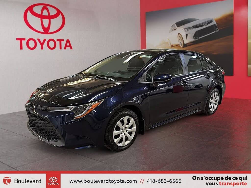 2022 Toyota Corolla LE FWD