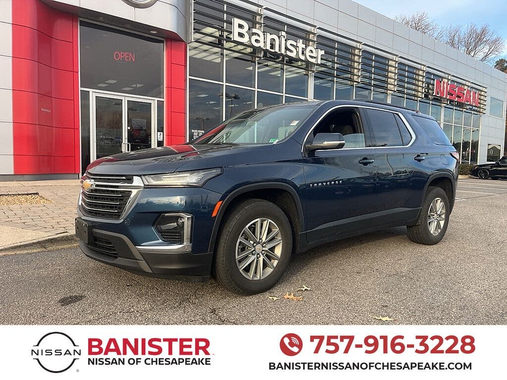 2023 Chevrolet Traverse LT Cloth FWD