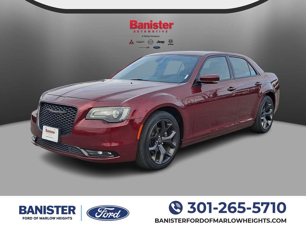 2023 Chrysler 300 S V6 RWD