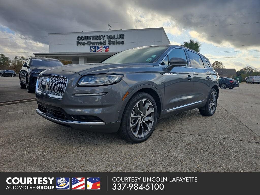 2022 Lincoln Nautilus Reserve FWD