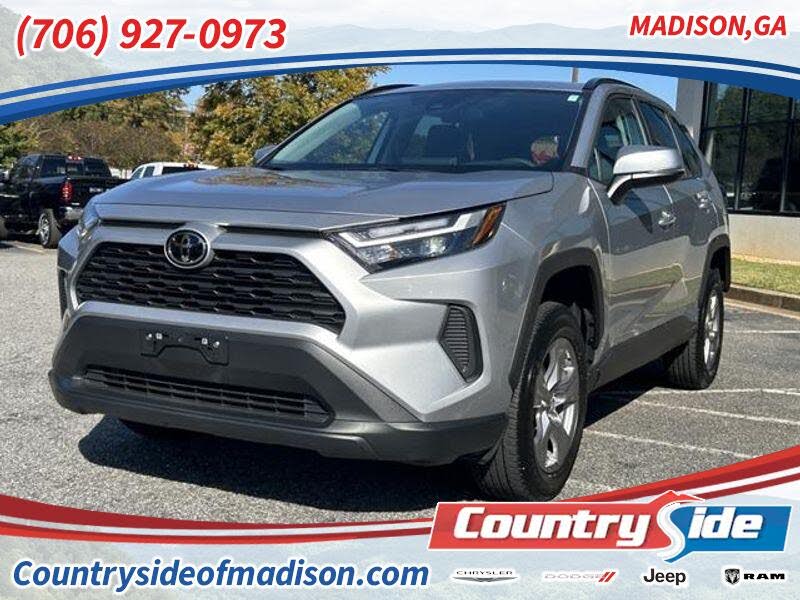 2025 Toyota RAV4 XLE AWD