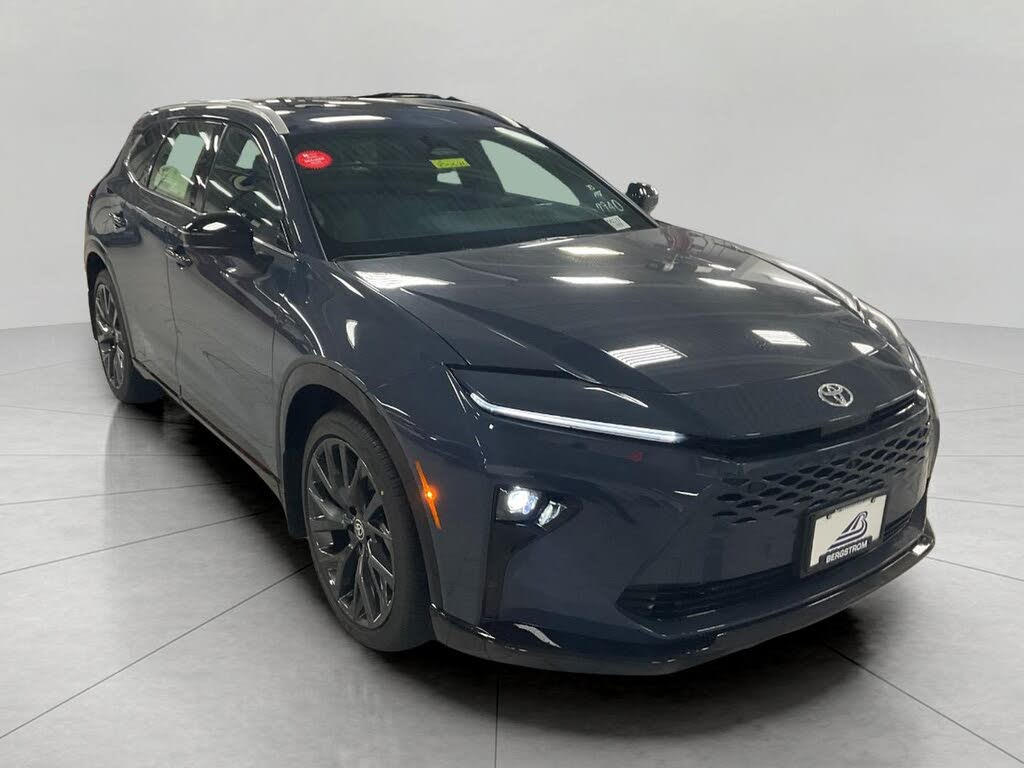 2025 Toyota Crown Signia Limited AWD