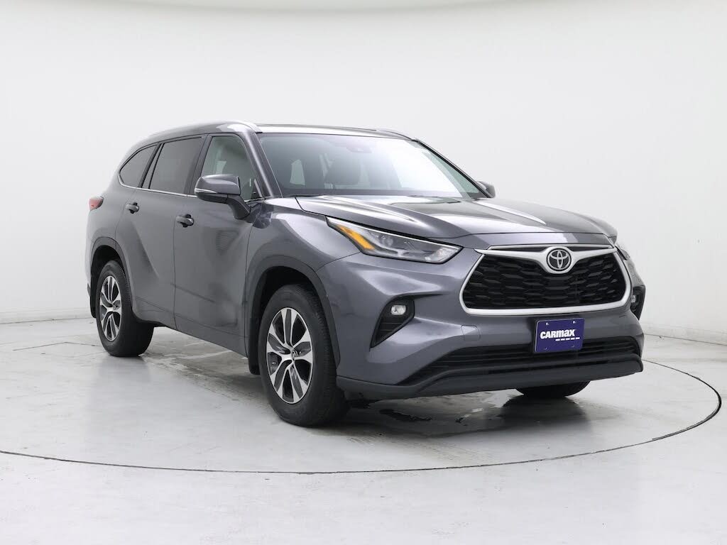2023 Toyota Highlander XLE AWD