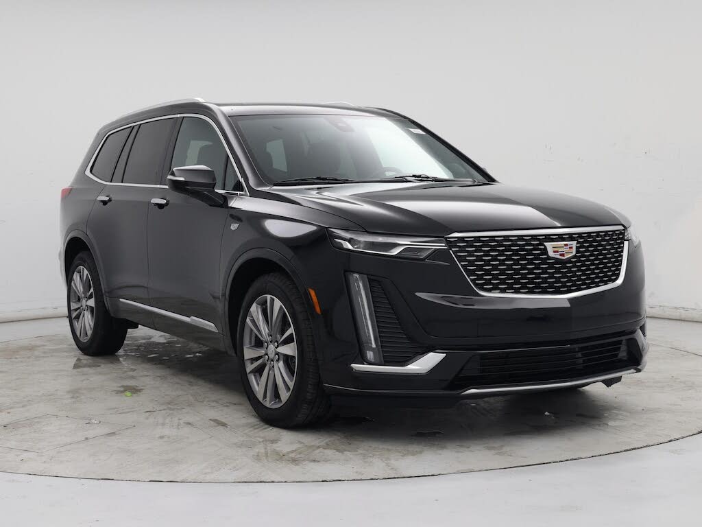 2025 Cadillac XT6 Premium Luxury FWD