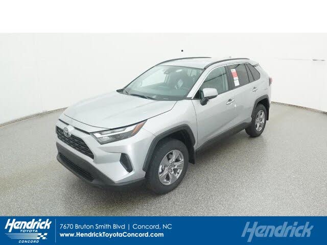 2025 Toyota RAV4 XLE AWD