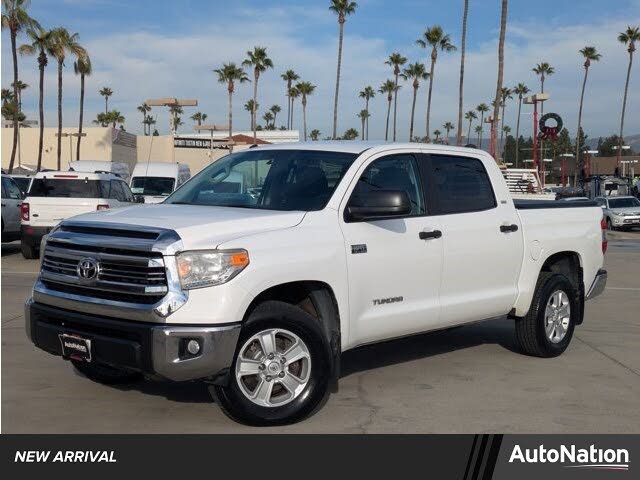 2016 Toyota Tundra SR5 CrewMax 5.7L 4WD