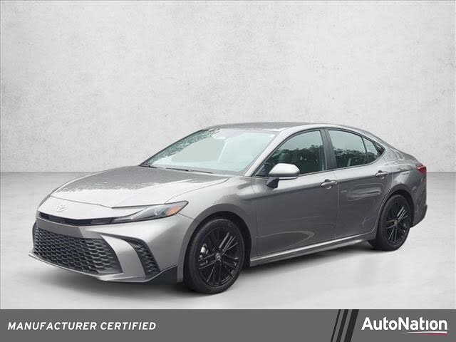 2025 Toyota Camry SE FWD
