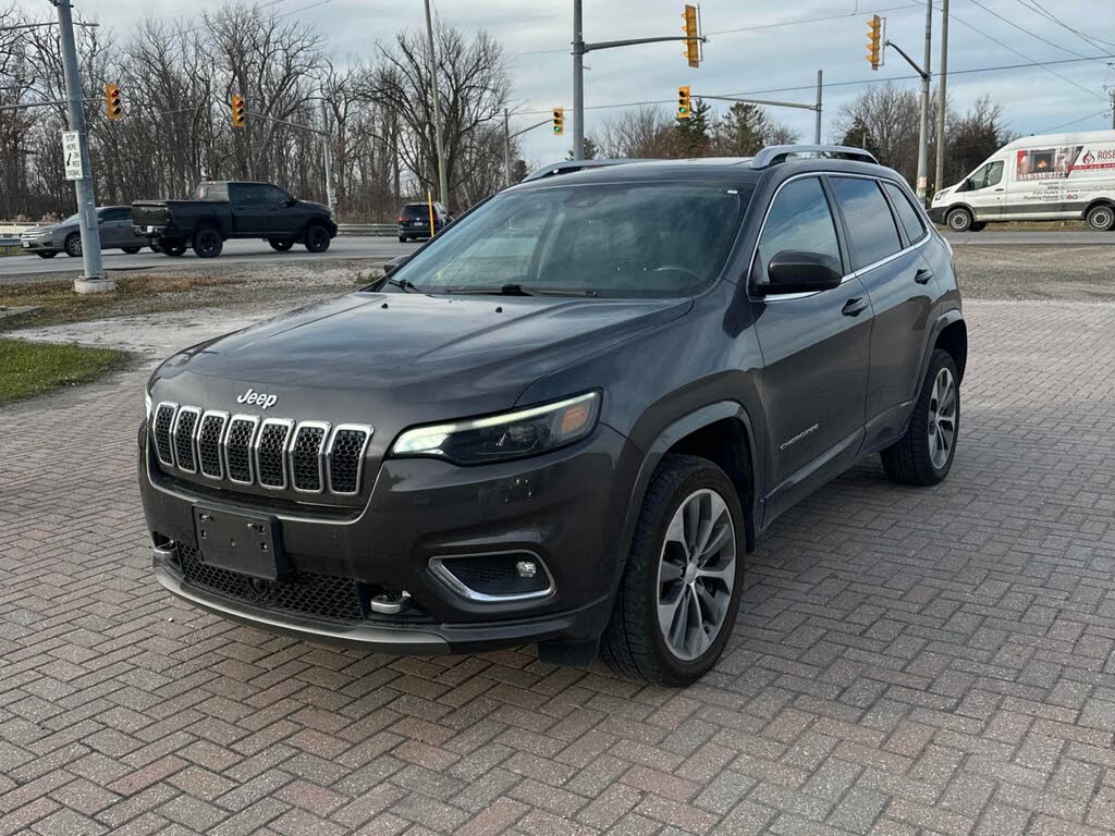 2019 Jeep Cherokee Overland 4WD
