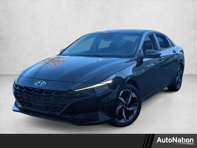 2023 Hyundai Elantra SEL FWD
