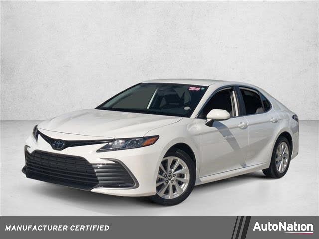 2024 Toyota Camry LE FWD