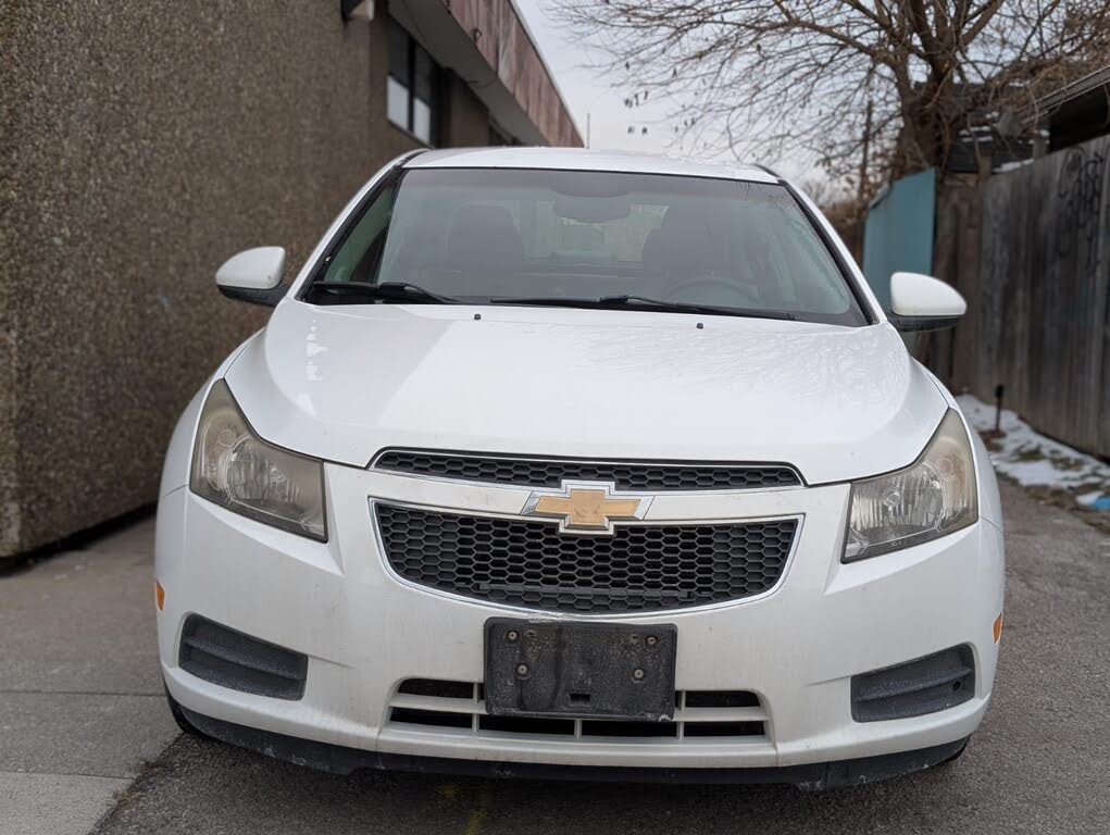 2012 Chevrolet Cruze LTZ Turbo Sedan FWD