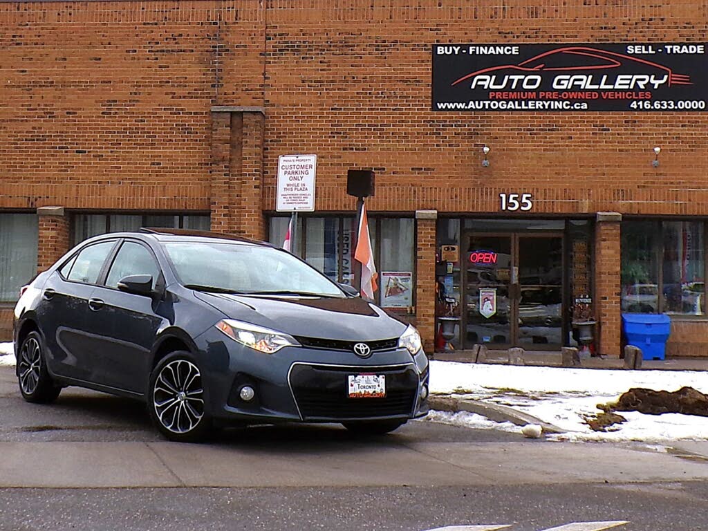 Toyota Corolla LE 2016